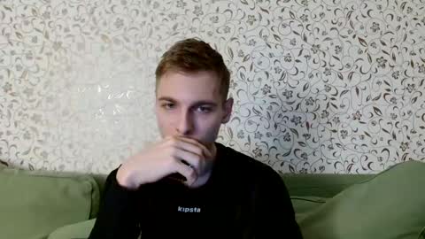 Snapshot of nicksuper8 chatting on 03.06.25 Nick online show from 03.06.25