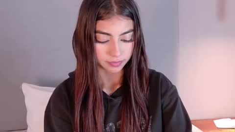 Snapshot of nicky_belmonth chatting on 02.10.25 nicky_belmonth online show from 02.10.25