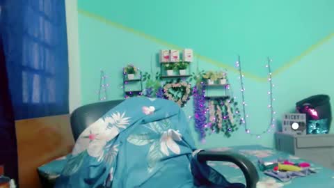 Snapshot of nickyribeiro chatting on 03.08.25 nickyribeiro online show from 03.08.25