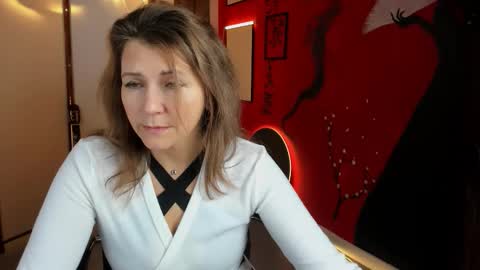 Snapshot of nicolehits chatting on 10.22.25 nicolehits online show from 10.22.25