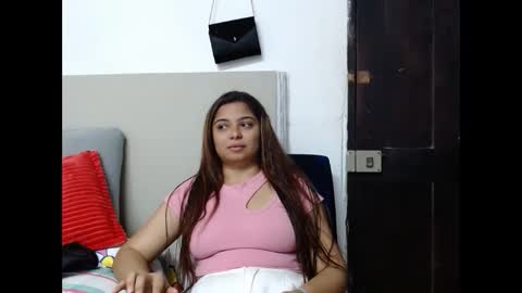 NicollGreen online show from 11.11.25