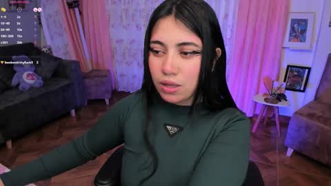 Snapshot of nidrii_07 chatting on 11.04.25      900   300   online show from 11.04.25