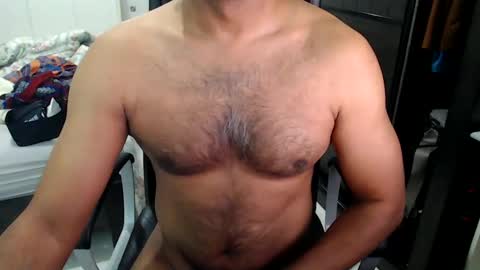 Snapshot of night_rider09711 chatting on 12.07.24 night_rider09711 online show from 12.07.24