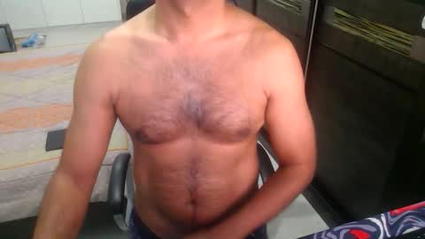 Snapshot of night_rider09711 chatting on 02.13.25 night_rider09711 online show from 02.13.25