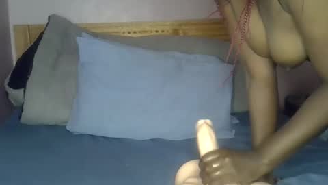 Snapshot of nightnurse6 chatting on 10.26.25 nightnurse6 online show from 10.26.25