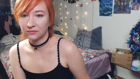 Snapshot of nika_fuchs chatting on 12.24.24 Nika online show from 12.24.24