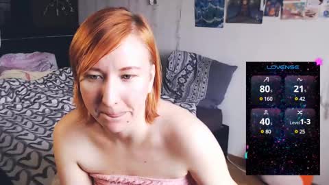 Snapshot of nika_fuchs chatting on 02.10.25 Nika online show from 02.10.25