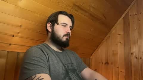 Snapshot of nikbusiness chatting on 02.13.25 Nick online show from 02.13.25