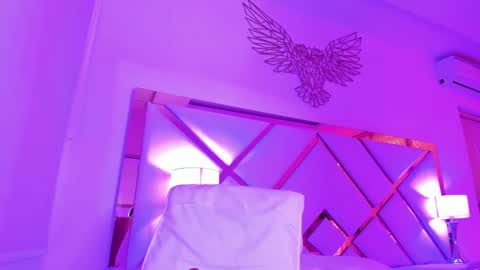 Snapshot of nikii_white chatting on 02.02.25 nikii_white online show from 02.02.25