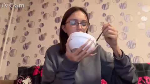 Snapshot of nikki_don chatting on 10.28.25 Nikki online show from 10.28.25