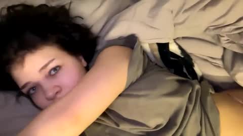 Snapshot of nikoli_naw chatting on 02.08.25 nikoli_naw online show from 02.08.25