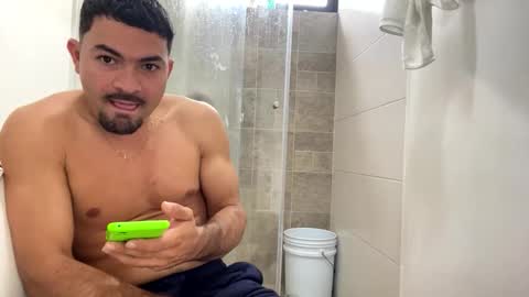 Snapshot of noah_3050 chatting on 10.31.25 noah_3050 online show from 10.31.25