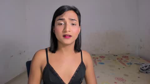 Snapshot of noah_cute18 chatting on 12.02.24 Noah online show from 12.02.24