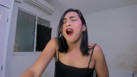 Snapshot of noah_cute18 chatting on 03.08.25 Noah online show from 03.08.25