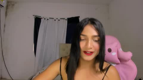 Snapshot of noah_cute18 chatting on 10.01.25 Noah online show from 10.01.25