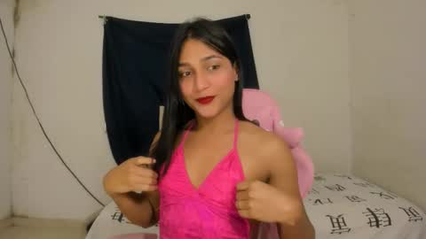 Snapshot of noah_cute18 chatting on 11.02.25 Noah online show from 11.02.25