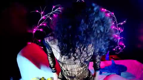 Snapshot of noahxtar chatting on 11.04.25 Noah Xtar online show from 11.04.25