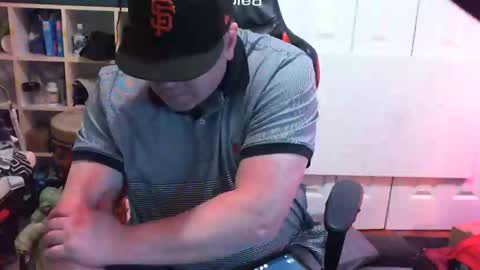 Snapshot of nodak808 chatting on 09.22.25 Jonny Coxman online show from 09.22.25