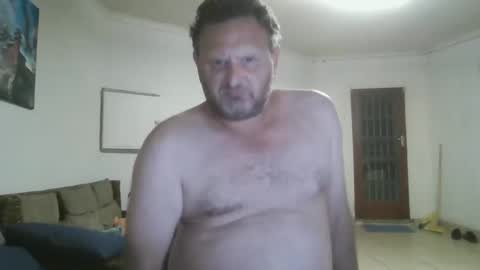 Snapshot of nollie244 chatting on 02.10.25 Nollie online show from 02.10.25