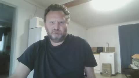 Snapshot of nollie244 chatting on 10.12.25 Nollie online show from 10.12.25