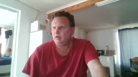 Snapshot of nollie244 chatting on 10.13.25 Nollie online show from 10.13.25