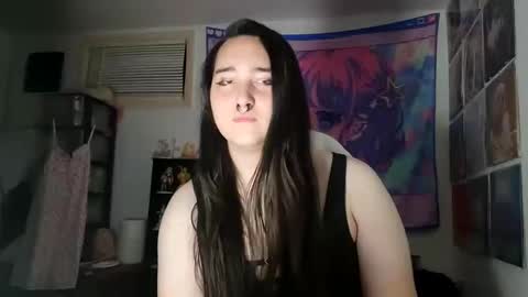 Snapshot of nonbinarybeauty20 chatting on 01.25.25 nonbinarybeauty20 online show from 01.25.25