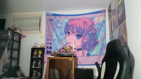 Snapshot of nonbinarybeauty20 chatting on 02.28.25 nonbinarybeauty20 online show from 02.28.25