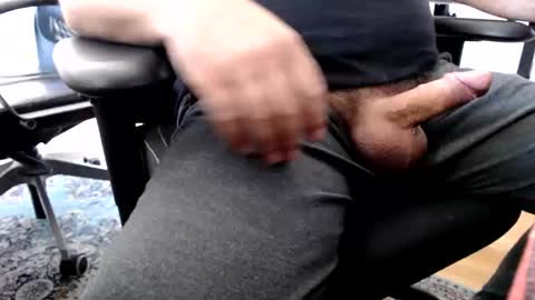 Snapshot of nopantbsx chatting on 10.12.25 The Best Ever  online show from 10.12.25