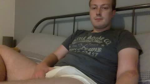 Snapshot of norfolkboy18 chatting on 09.20.25 Ollie online show from 09.20.25