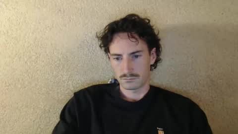 Snapshot of notenic chatting on 10.16.25 Notenic online show from 10.16.25