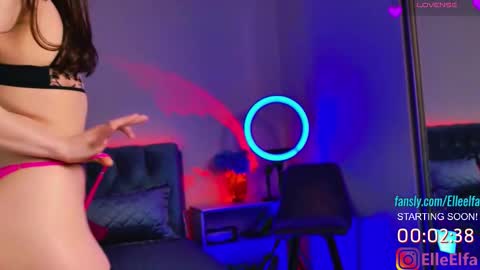 Snapshot of nudeella chatting on 09.18.25 ElfaElle Im online .Wednesday Thursday Friday Saturday Sunday from 10pm to 2am  GMT3 online show from 09.18.25