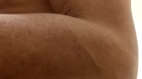 Snapshot of nyanez322 chatting on 01.02.25 nyanez322 online show from 01.02.25