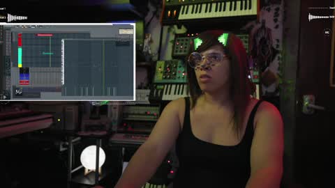 Snapshot of nyxraven chatting on 12.15.24 NyxRaven online show from 12.15.24