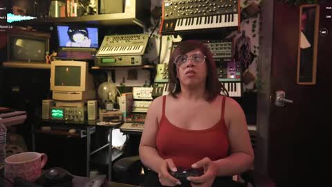 Snapshot of nyxraven chatting on 02.11.25 NyxRaven online show from 02.11.25