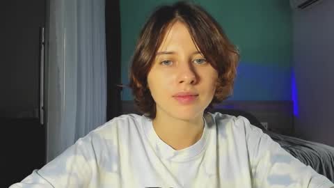 Snapshot of octopussy69x chatting on 12.21.24 Evie online show from 12.21.24