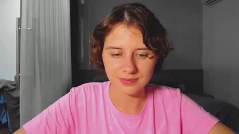 Snapshot of octopussy69x chatting on 02.21.25 Evie online show from 02.21.25