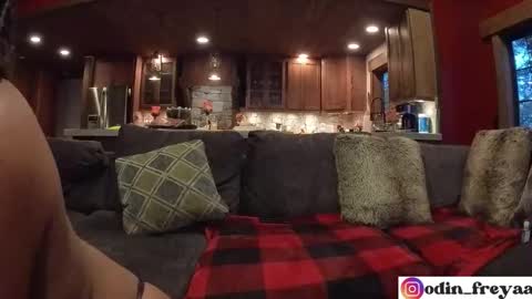 Snapshot of odinn_freyaa chatting on 10.31.25 Odin and Freya online show from 10.31.25