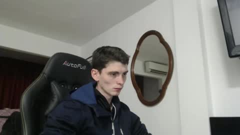 Snapshot of ofsolovicio chatting on 12.11.24 ofsolovicio online show from 12.11.24