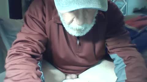 Snapshot of old_bald63 chatting on 02.15.25 old_bald63 online show from 02.15.25