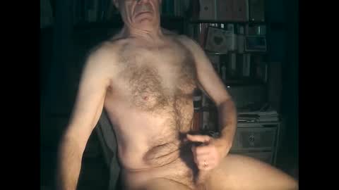 Snapshot of oldhairybastard chatting on 12.23.24 oldhairybastard online show from 12.23.24