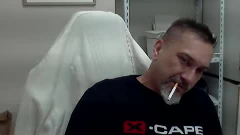 Snapshot of olimpio1230 chatting on 12.24.24 olimpio1230 online show from 12.24.24