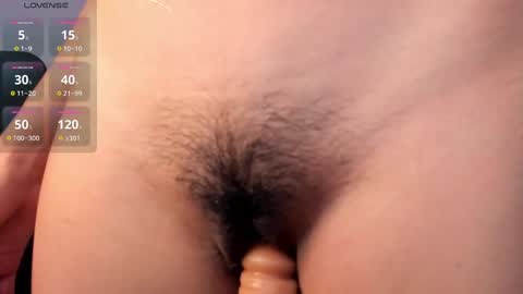 Snapshot of olitasdelmar chatting on 02.08.25 Mar online show from 02.08.25