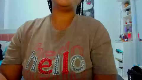 olivahot30 online show from 02.19.25