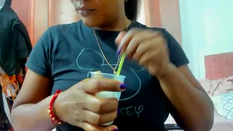 olivahot30 online show from 03.02.25