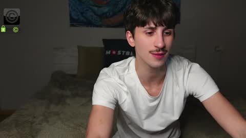 Snapshot of oliver_baker chatting on 01.24.25 Oliver  Kaen online show from 01.24.25