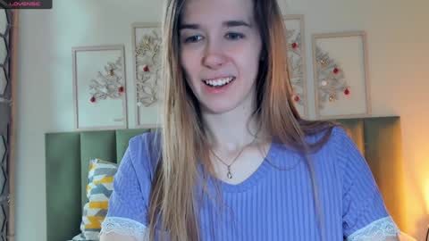 Snapshot of olivia_7 chatting on 01.23.25 Olivia online show from 01.23.25