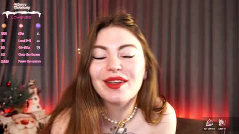 Snapshot of olivia_devis chatting on 12.29.24 SaraConor online show from 12.29.24