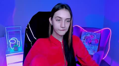 olivia_norton_ online show from 10.15.25