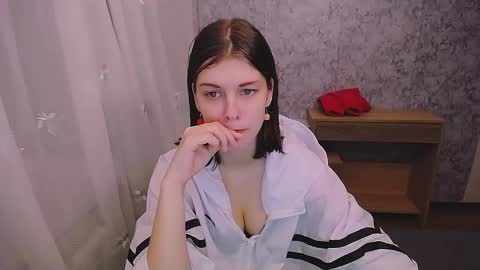 Olivia online show from 01.27.25