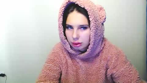 Olivia online show from 09.18.25